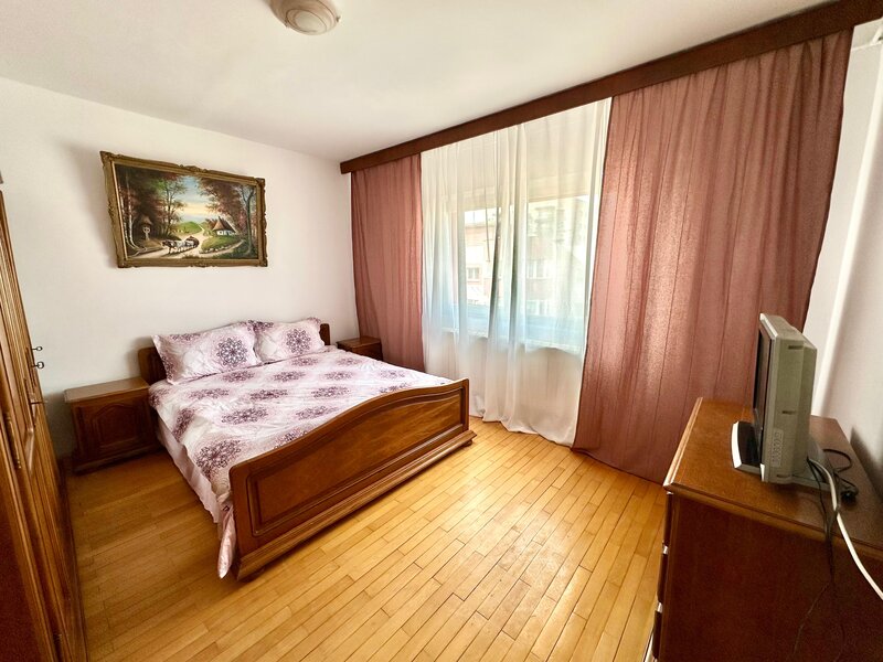 Panduri - 13 Septembrie - Marriott